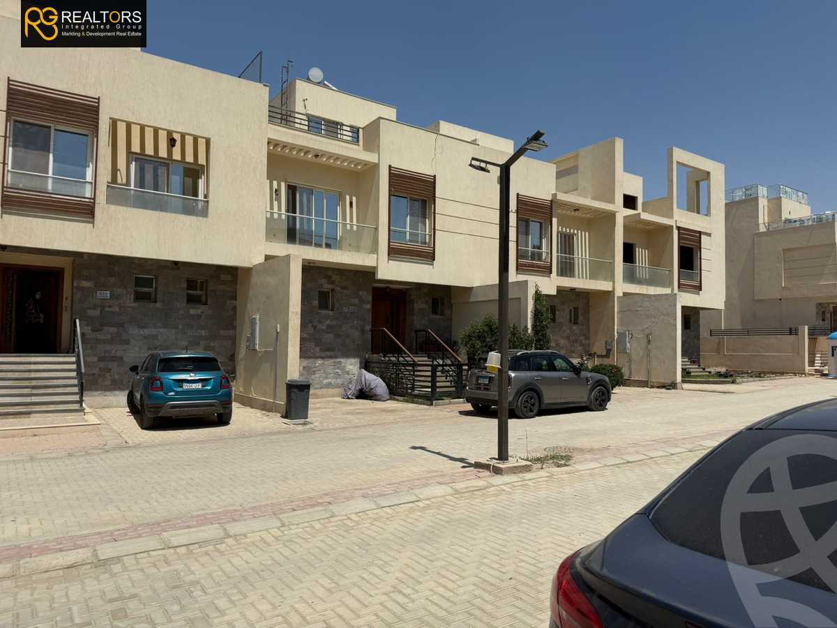 https://aqarmap.com.eg/en/listing/5948497-for-sale-cairo-el-sheikh-zayed-city-compounds