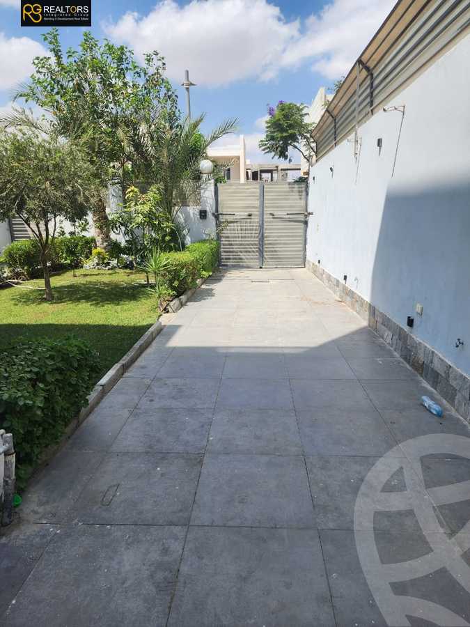 https://aqarmap.com.eg/en/listing/5948647-for-sale-cairo-6th-of-october-ltws-t-lshrqy