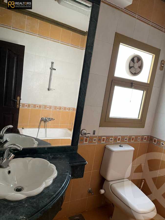 https://aqarmap.com.eg/ar/listing/5948689-for-rent-cairo-el-sheikh-zayed-city-compounds-hadayek-el-mohandiseen