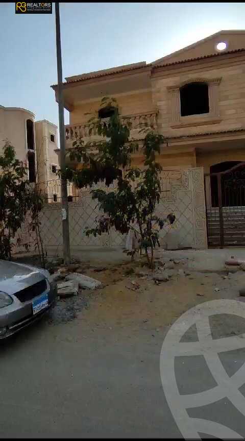 https://aqarmap.com.eg/ar/listing/5948700-for-sale-cairo-el-sheikh-zayed-city-el-hay-eltaseaa-area-2