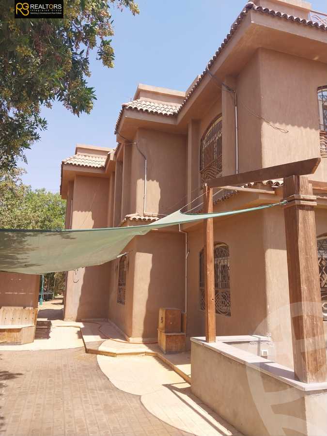 https://aqarmap.com.eg/en/listing/5953538-for-sale-cairo-el-sheikh-zayed-city-compounds-wasla-strip-mall-arcom