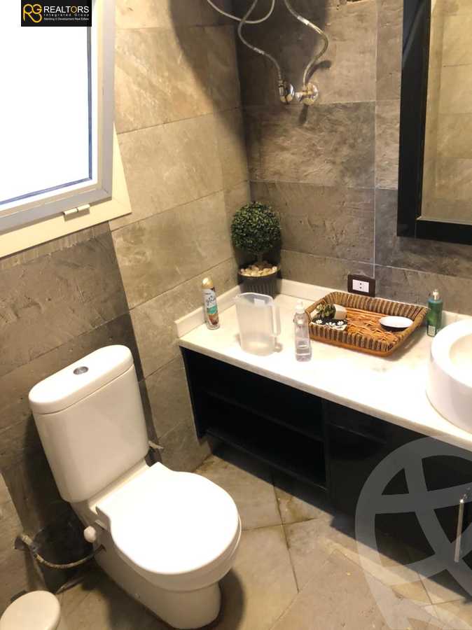 https://aqarmap.com.eg/en/listing/5960922-for-sale-cairo-el-sheikh-zayed-city-compounds-beverly-hills