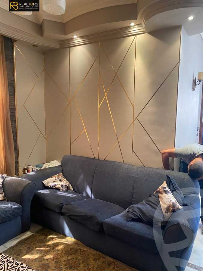 https://aqarmap.com.eg/en/listing/5960982-for-sale-cairo-el-sheikh-zayed-city-compounds-el-yasmeen-compound