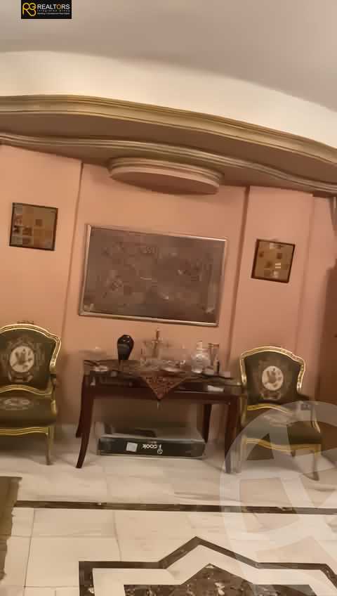 https://aqarmap.com.eg/en/listing/5960982-for-sale-cairo-el-sheikh-zayed-city-compounds-el-yasmeen-compound