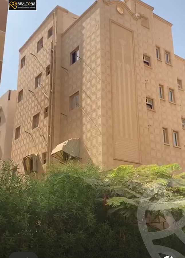 https://aqarmap.com.eg/en/listing/5963182-for-sale-cairo-6th-of-october-ganob-el-ahyaaa-hay-el-andalous