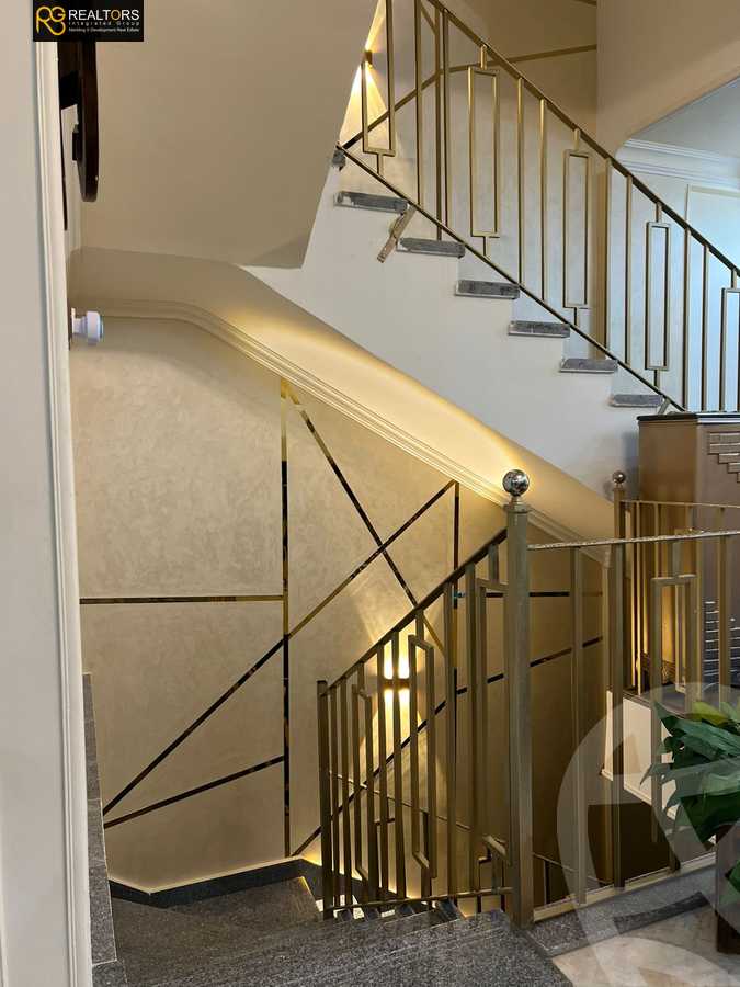 https://aqarmap.com.eg/ar/listing/5966344-for-sale-cairo-6th-of-october-compounds-first-heights
