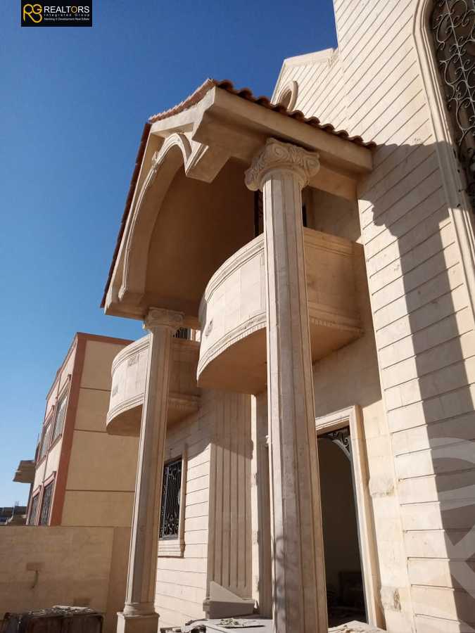 https://aqarmap.com.eg/ar/listing/5966591-for-rent-cairo-6th-of-october-compounds-blm-fyl