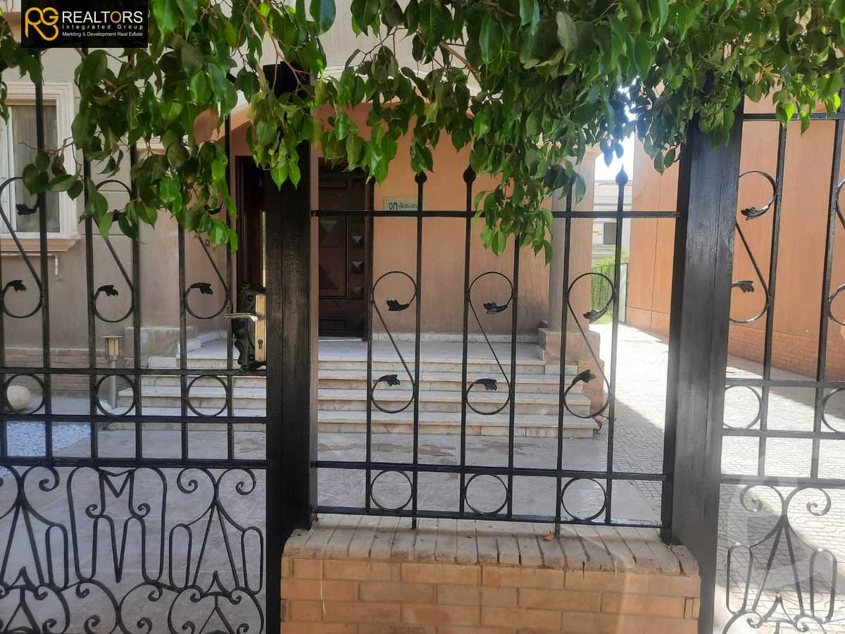 https://aqarmap.com.eg/ar/listing/5967235-for-sale-cairo-6th-of-october-compounds-dream-land-flower-resort