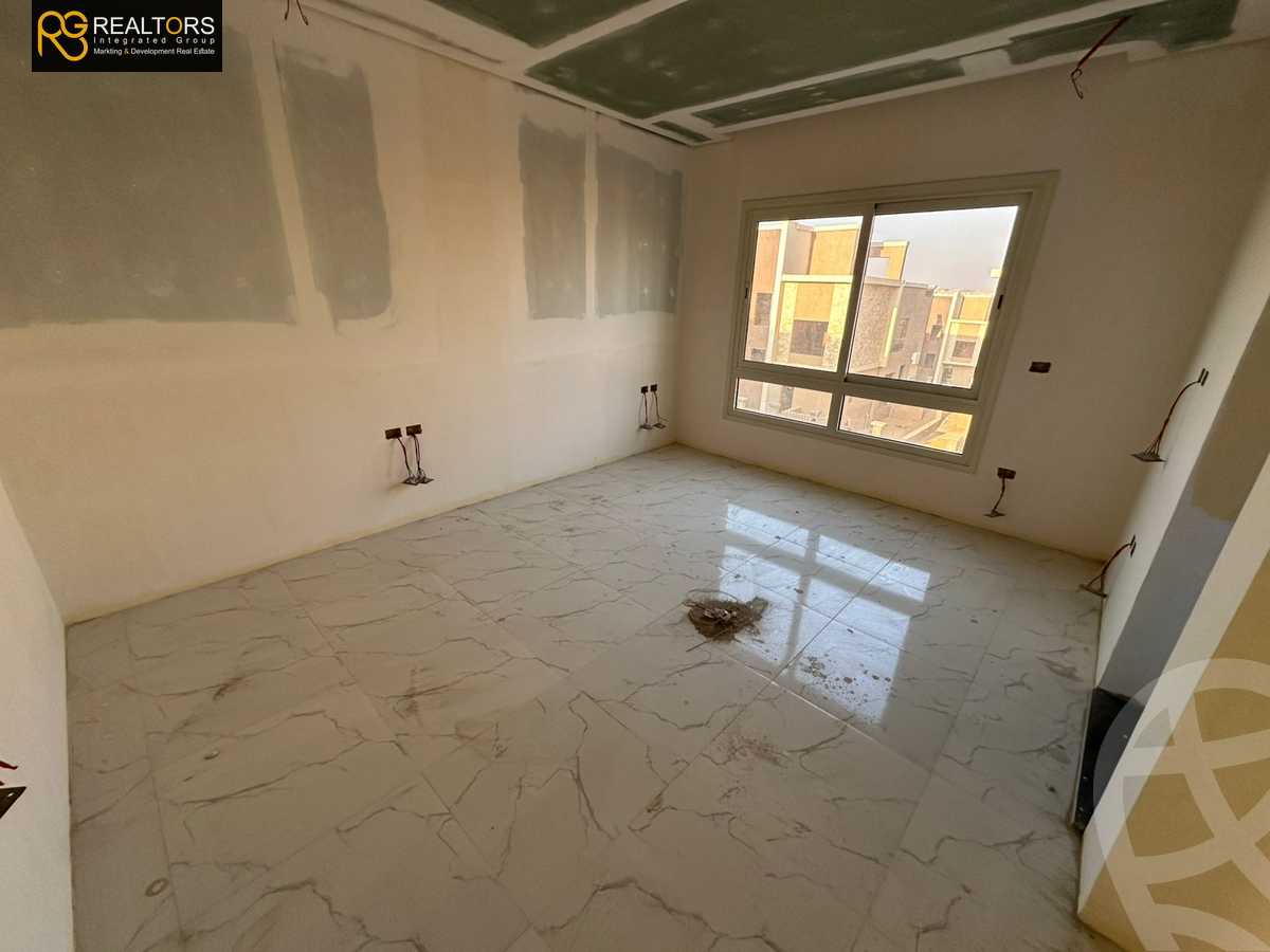 https://aqarmap.com.eg/en/listing/5974236-for-sale-cairo-el-sheikh-zayed-city-lshykh-zyd-ljdyd-toya-compound-al-tholathea
