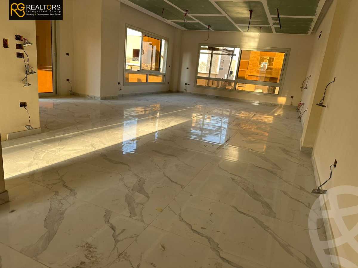https://aqarmap.com.eg/en/listing/5974236-for-sale-cairo-el-sheikh-zayed-city-lshykh-zyd-ljdyd-toya-compound-al-tholathea