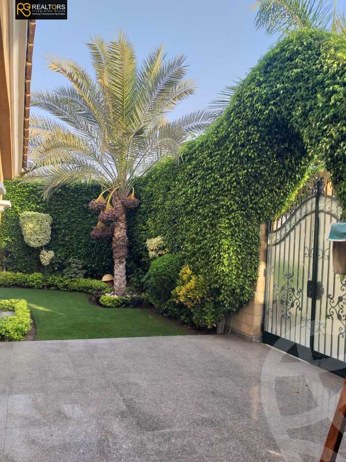 https://aqarmap.com.eg/en/listing/5983065-for-sale-cairo-el-sheikh-zayed-city-compounds-el-khamayel