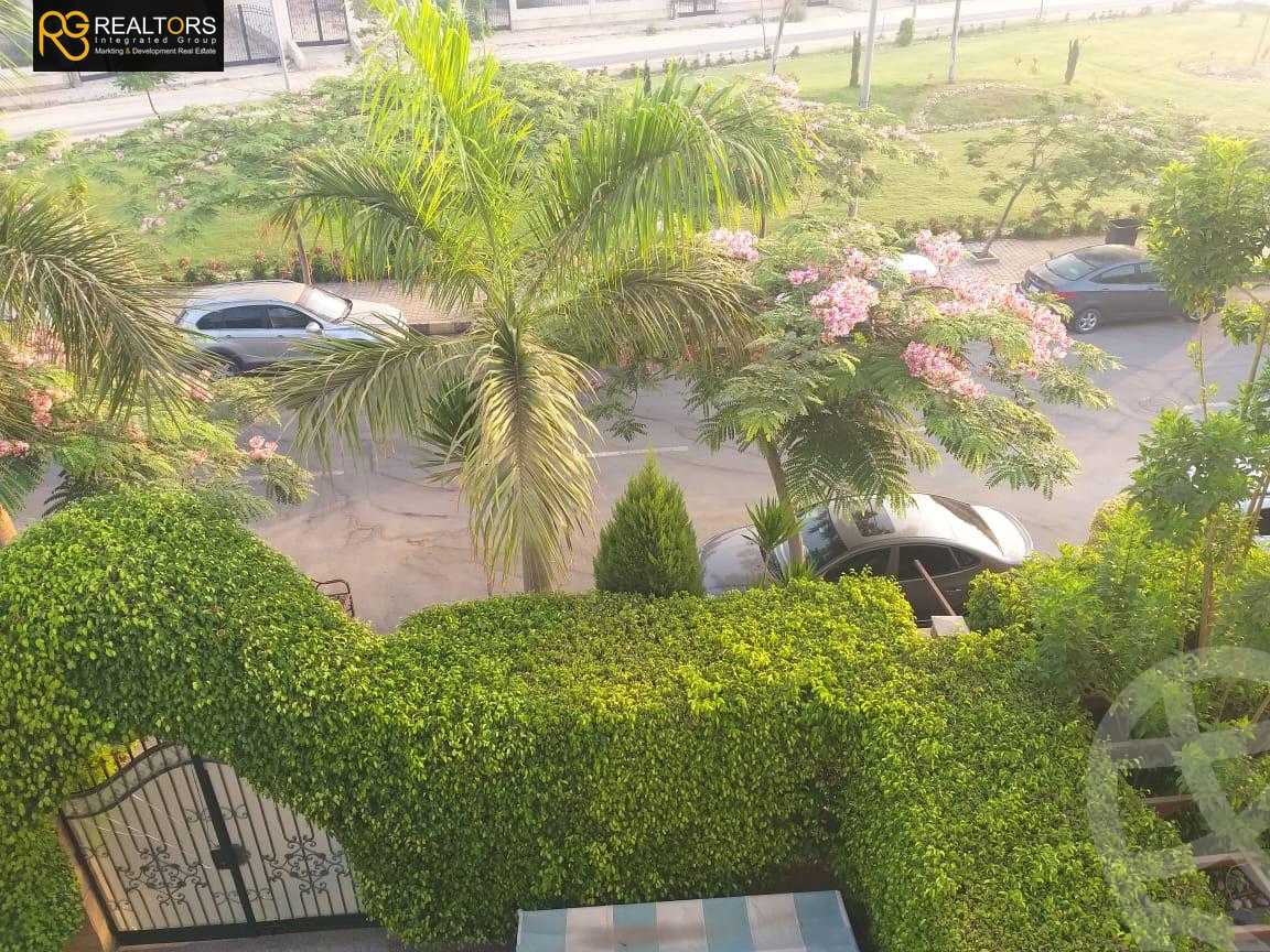 https://aqarmap.com.eg/en/listing/5983065-for-sale-cairo-el-sheikh-zayed-city-compounds-el-khamayel