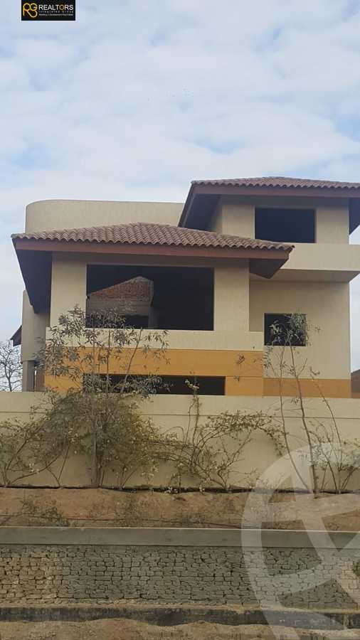 https://aqarmap.com.eg/en/listing/5983104-for-sale-cairo-el-sheikh-zayed-city-compounds-roaya-compound-zayed