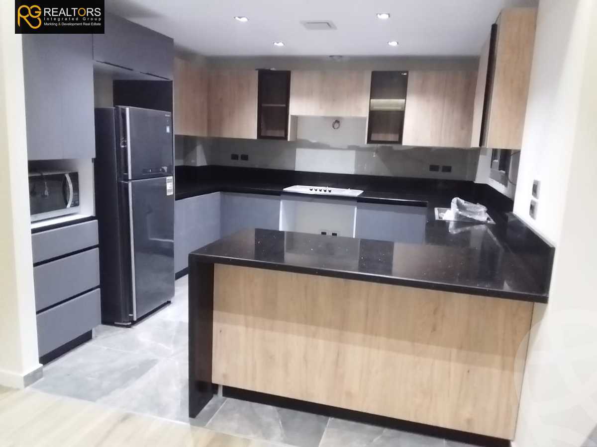 https://aqarmap.com.eg/en/listing/5983190-for-sale-cairo-el-sheikh-zayed-city-compounds-el-patio-zahraa