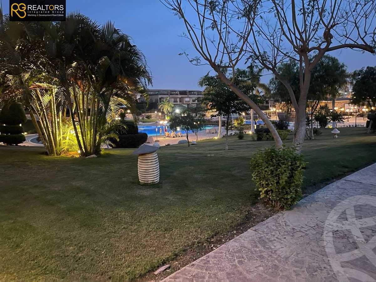 https://aqarmap.com.eg/ar/listing/5983214-for-sale-cairo-6th-of-october-compounds-pyramids-walk