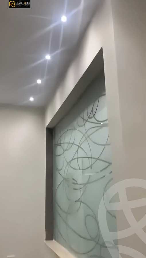 https://aqarmap.com.eg/ar/listing/5983235-for-sale-cairo-6th-of-october-compounds-pyramids-walk