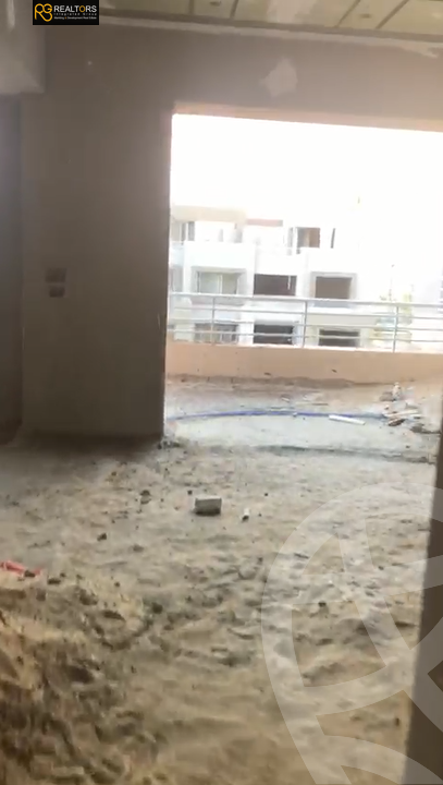 https://aqarmap.com.eg/en/listing/5984107-for-sale-cairo-6th-of-october-compounds-palm-parks