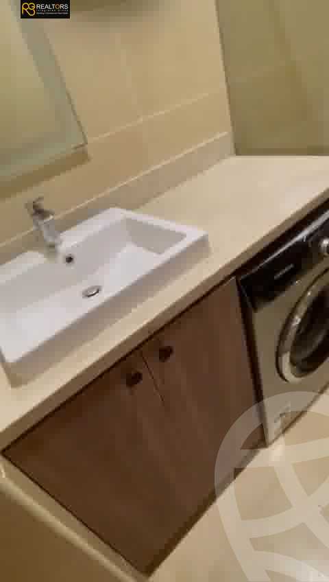 https://aqarmap.com.eg/ar/listing/6003470-for-sale-ain-elsokhna-resorts-azha