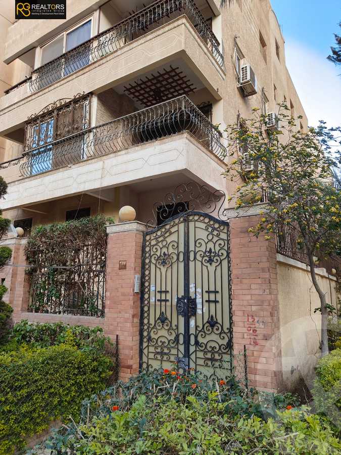 https://aqarmap.com.eg/en/listing/6028794-for-sale-cairo-6th-of-october-el-ahyaa-neighborhood-5th-street-2