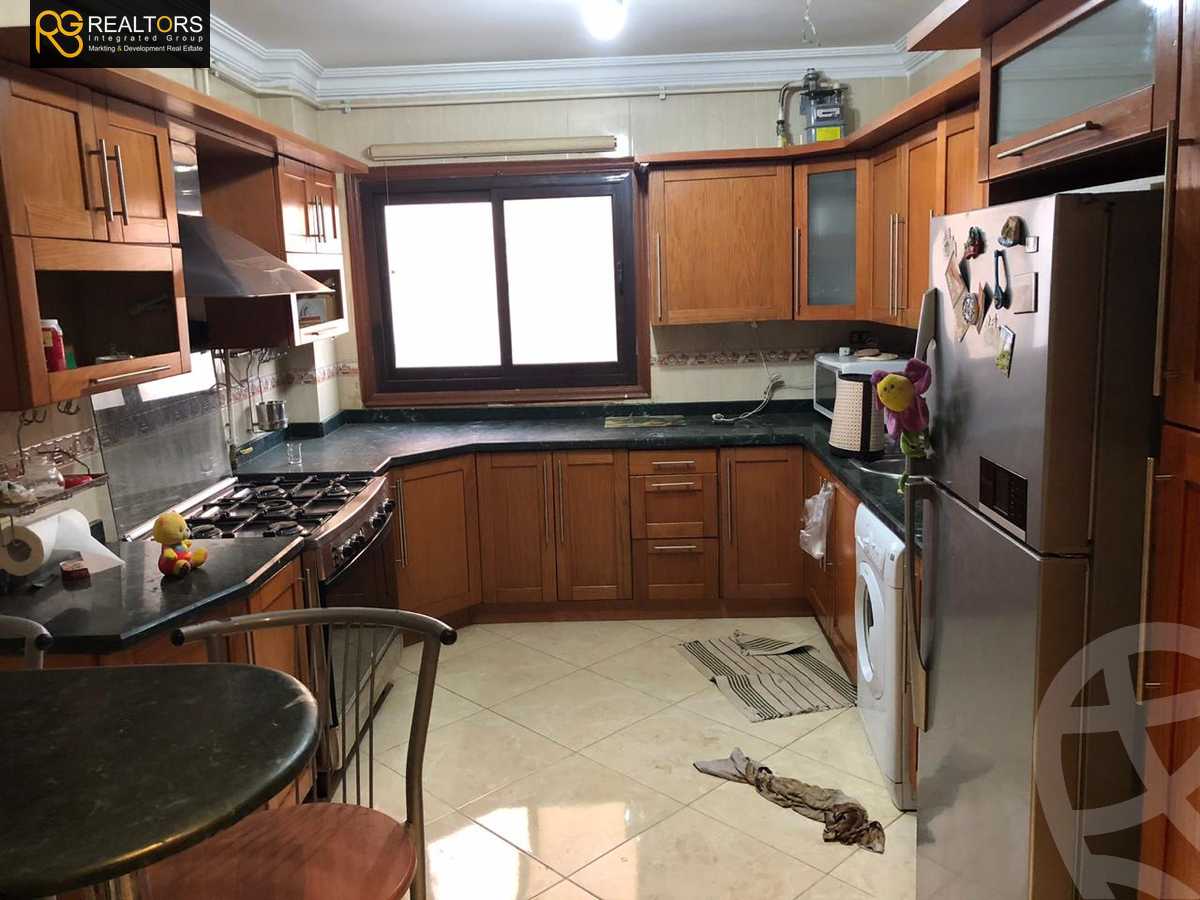 https://aqarmap.com.eg/en/listing/6029417-for-sale-cairo-6th-of-october-el-ahyaa-neighborhood-7th-mecca-el-mokarrama-st