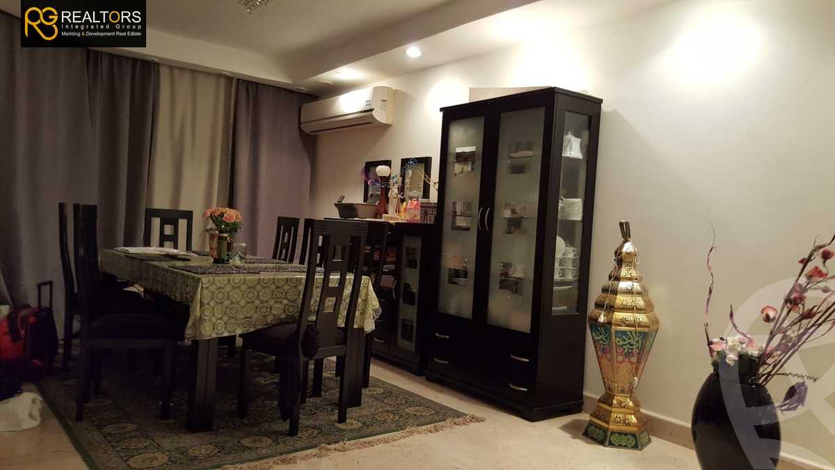 https://aqarmap.com.eg/en/listing/6035867-for-sale-cairo-el-sheikh-zayed-city-compounds-greens
