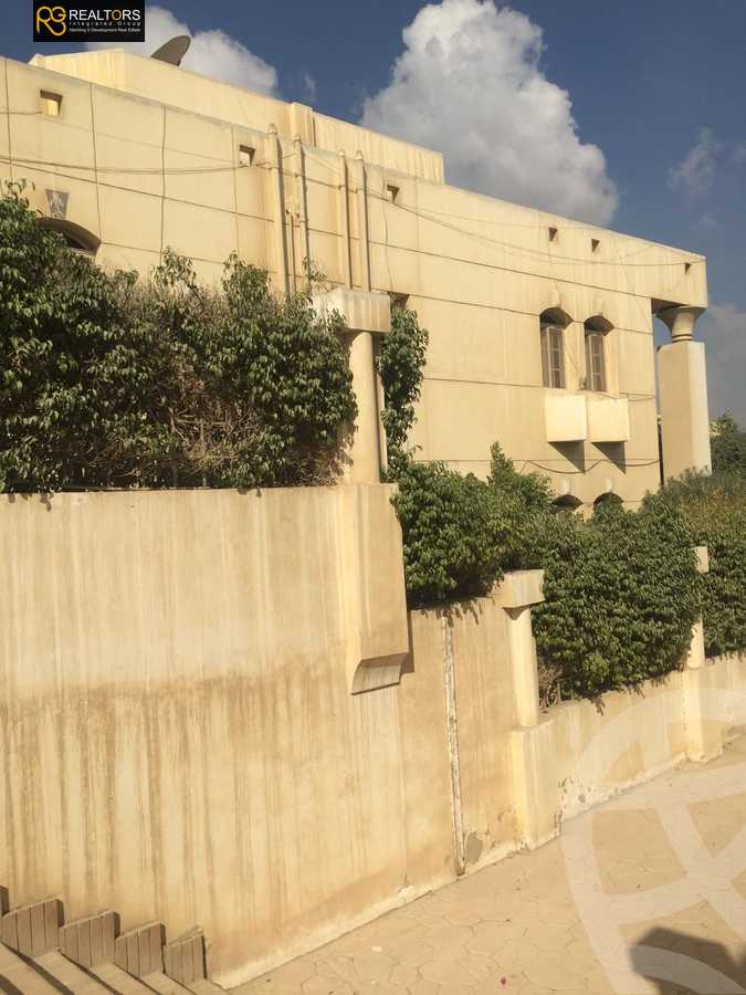 https://aqarmap.com.eg/en/listing/6035881-for-sale-cairo-6th-of-october-compounds-utopia-1
