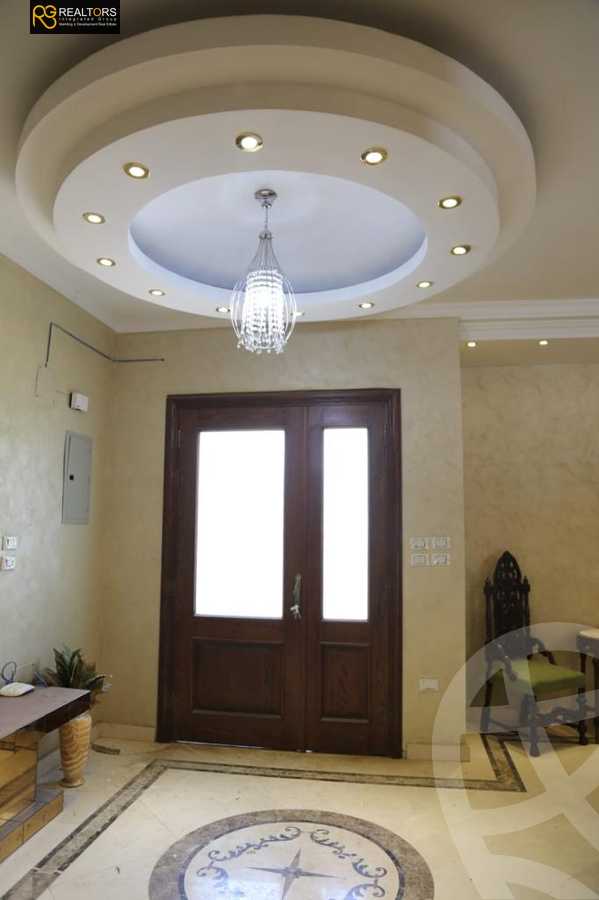 https://aqarmap.com.eg/en/listing/6036382-for-sale-cairo-el-sheikh-zayed-city-lshykh-zyd-ljdyd-park-valley-royal-compound-efid