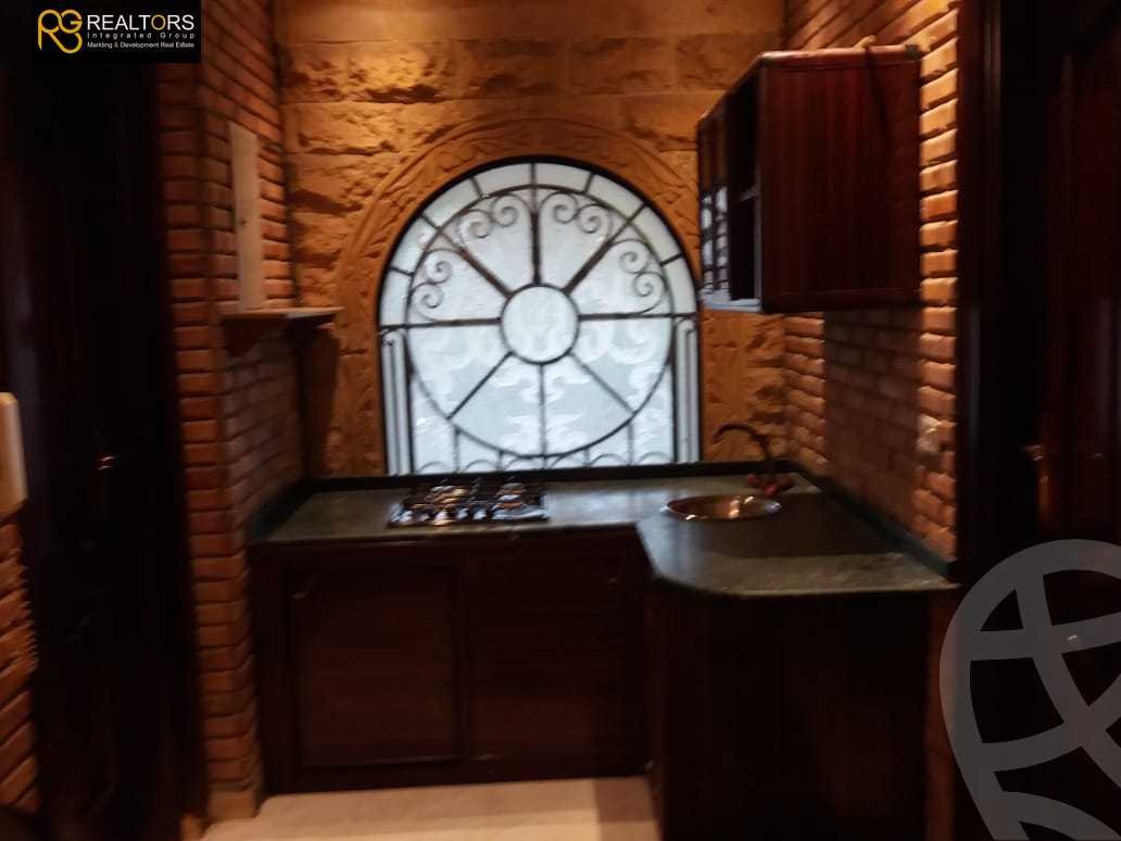 https://aqarmap.com.eg/en/listing/6039447-for-sale-cairo-el-sheikh-zayed-city-compounds-el-rabwa