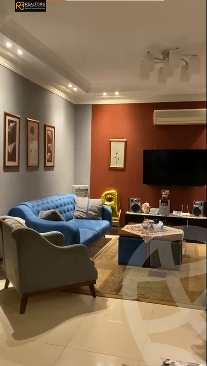 https://aqarmap.com.eg/ar/listing/6041929-for-sale-cairo-el-sheikh-zayed-city-compounds-el-khamayel