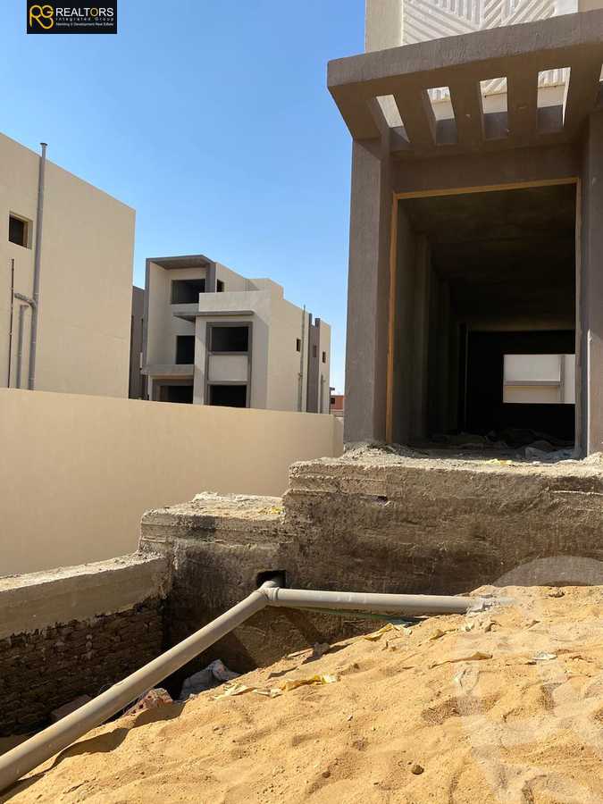 https://aqarmap.com.eg/ar/listing/6042053-for-sale-cairo-el-sheikh-zayed-city-lshykh-zyd-ljdyd-zayed-greens-2-compound-location-development