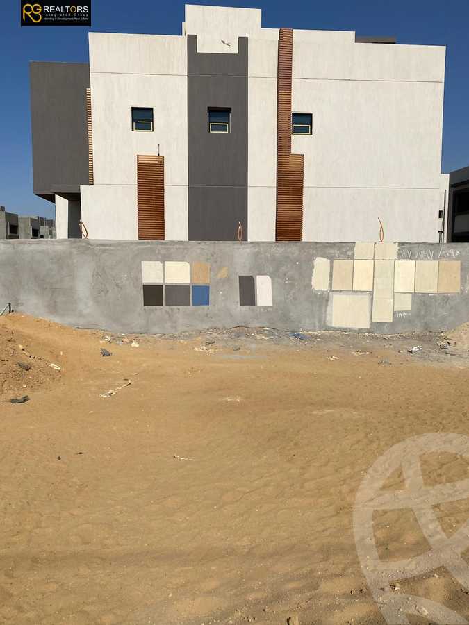 https://aqarmap.com.eg/ar/listing/6042053-for-sale-cairo-el-sheikh-zayed-city-lshykh-zyd-ljdyd-zayed-greens-2-compound-location-development