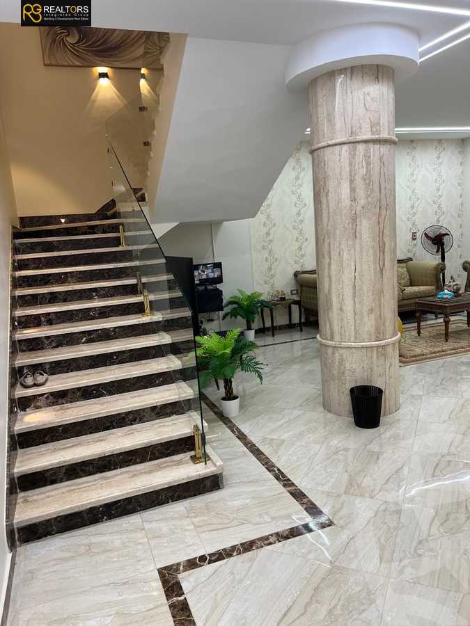 https://aqarmap.com.eg/en/listing/6045322-for-sale-cairo-el-sheikh-zayed-city-compounds-el-khamayel