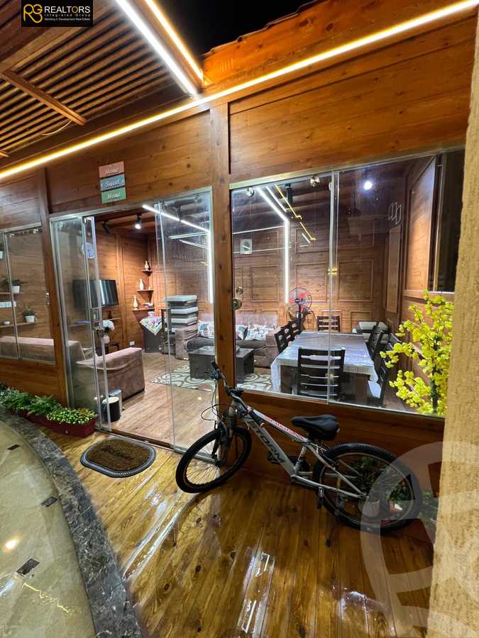 https://aqarmap.com.eg/en/listing/6045322-for-sale-cairo-el-sheikh-zayed-city-compounds-el-khamayel