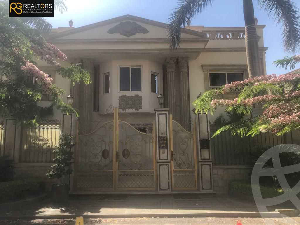 https://aqarmap.com.eg/en/listing/6068761-for-sale-cairo-el-sheikh-zayed-city-compounds-royal-city