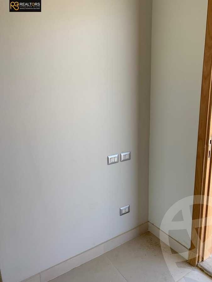 https://aqarmap.com.eg/en/listing/6069090-for-sale-cairo-6th-of-october-compounds-woodville