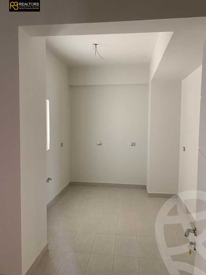 https://aqarmap.com.eg/en/listing/6069090-for-sale-cairo-6th-of-october-compounds-woodville