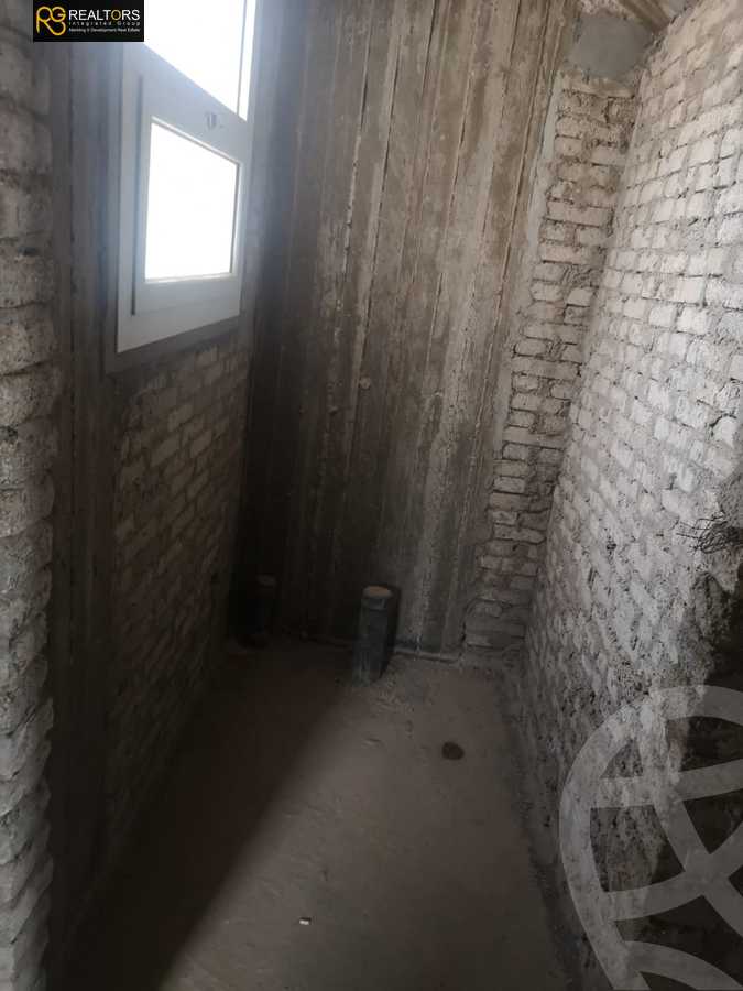 https://aqarmap.com.eg/en/listing/6069120-for-sale-cairo-el-sheikh-zayed-city-compounds-etapa