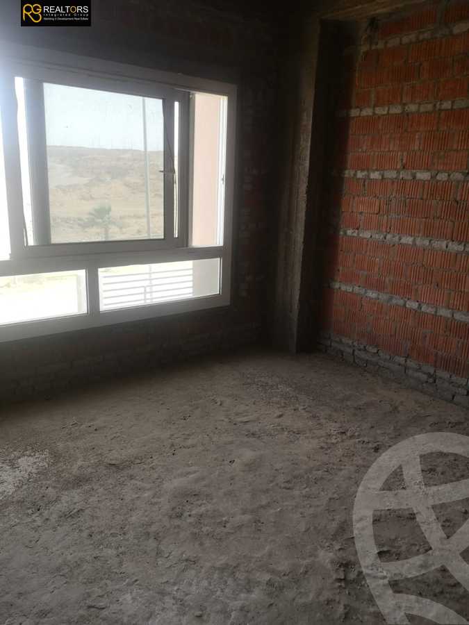 https://aqarmap.com.eg/en/listing/6069120-for-sale-cairo-el-sheikh-zayed-city-compounds-etapa
