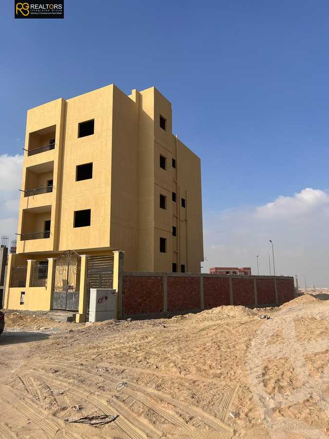 https://aqarmap.com.eg/ar/listing/6072731-for-sale-cairo-6th-of-october-hadaeq-october-mslsl-2