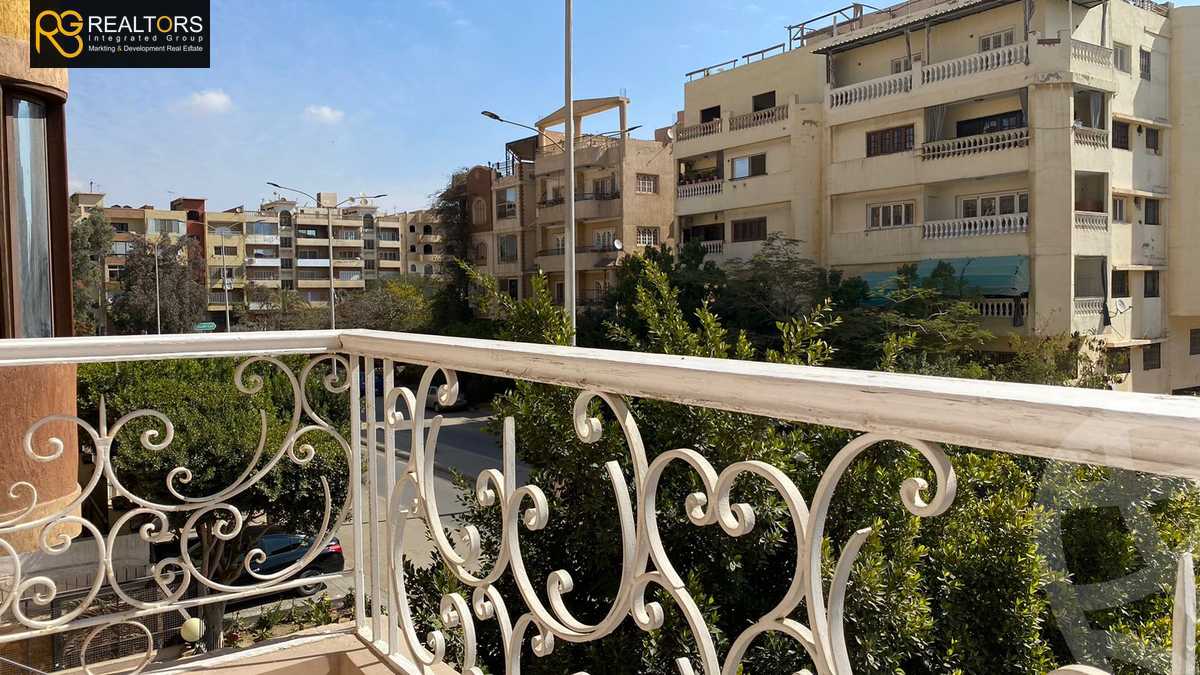 https://aqarmap.com.eg/ar/listing/6105163-for-sale-cairo-6th-of-october-el-ahyaa-neighborhood-5th-street-2