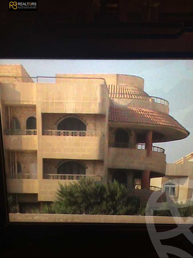 https://aqarmap.com.eg/en/listing/6105619-for-sale-cairo-6th-of-october-el-tawsaat-el-shamalya-touristic-first-area