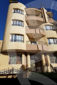 https://aqarmap.com.eg/en/listing/6106542-for-sale-cairo-6th-of-october-el-ahyaa-neighborhood-1st-al-maahad
