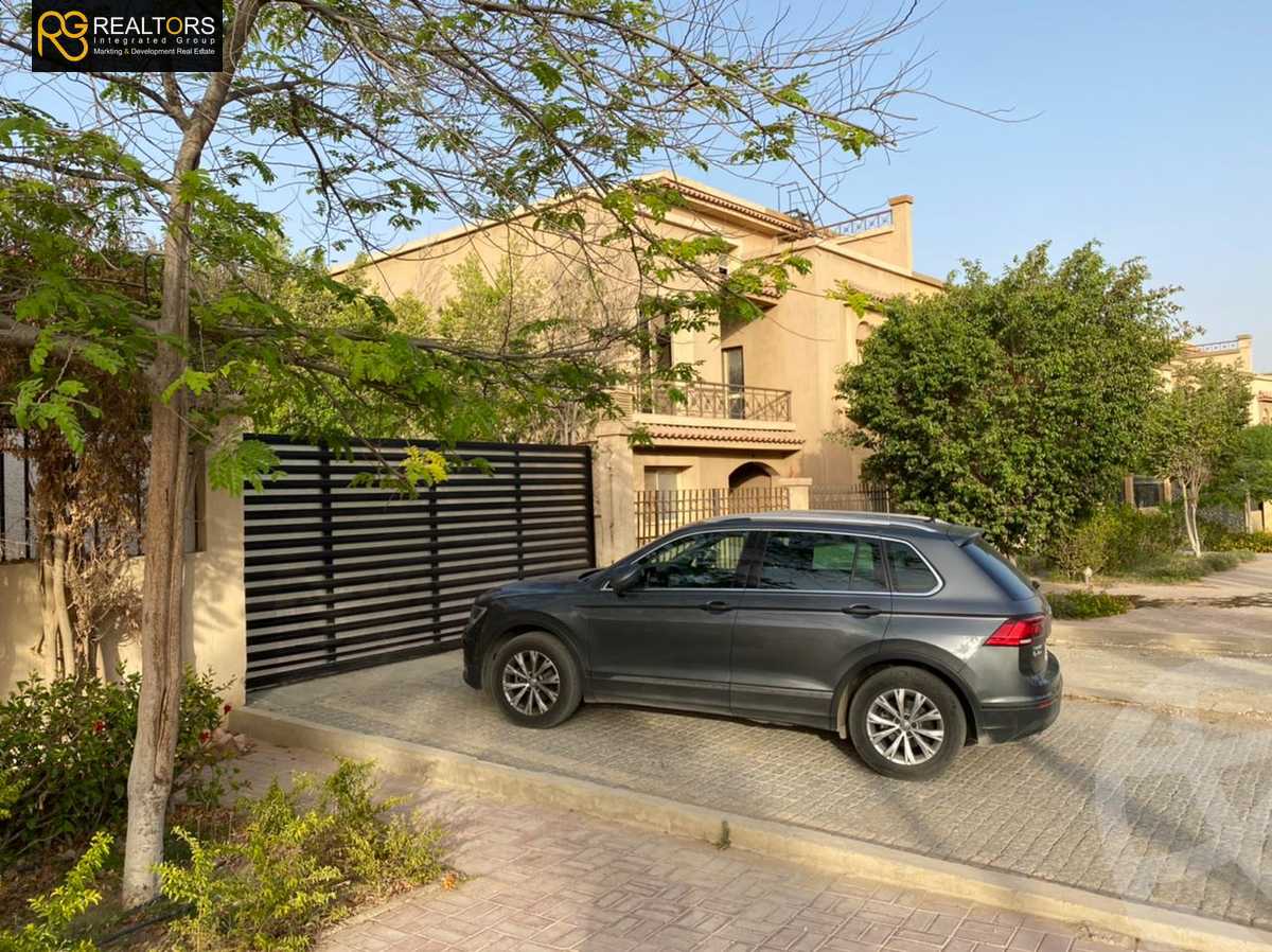 https://aqarmap.com.eg/ar/listing/6106583-for-sale-cairo-6th-of-october-hadaeq-october-kmbwnd-fy-hdyq-ktwbr-rihana