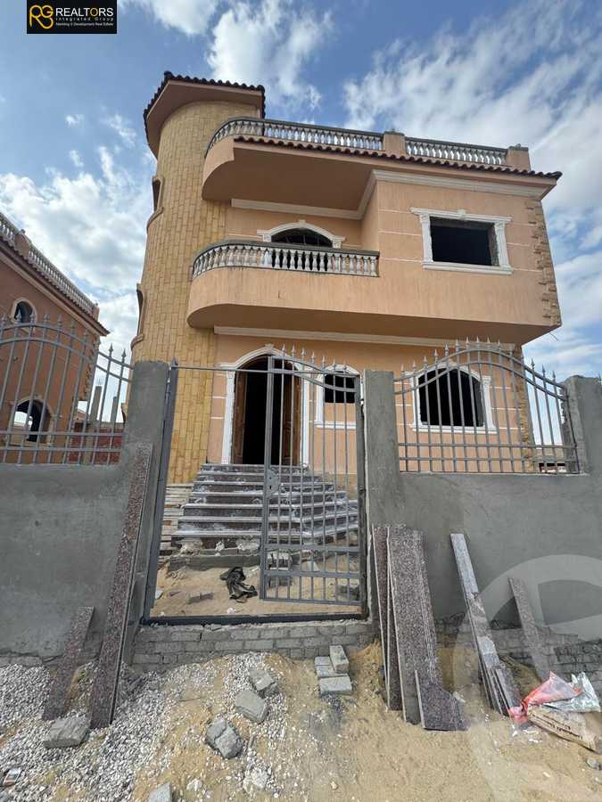 https://aqarmap.com.eg/en/listing/6106994-for-sale-cairo-6th-of-october-compounds-media-village