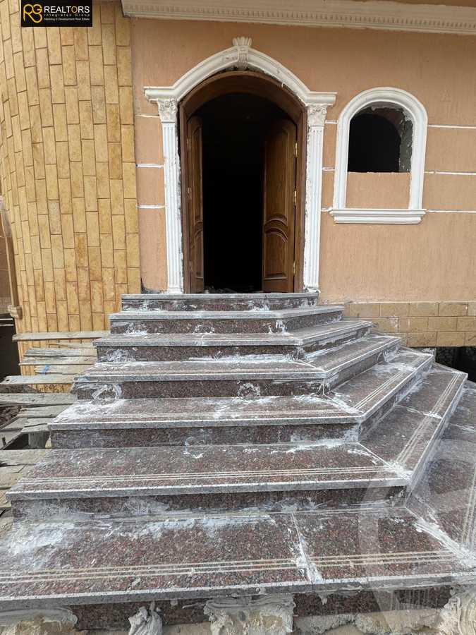 https://aqarmap.com.eg/en/listing/6106994-for-sale-cairo-6th-of-october-compounds-media-village