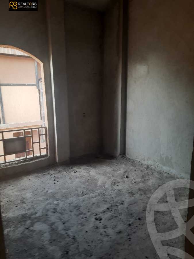 https://aqarmap.com.eg/ar/listing/6107069-for-sale-cairo-6th-of-october-compounds-pyramids-walk