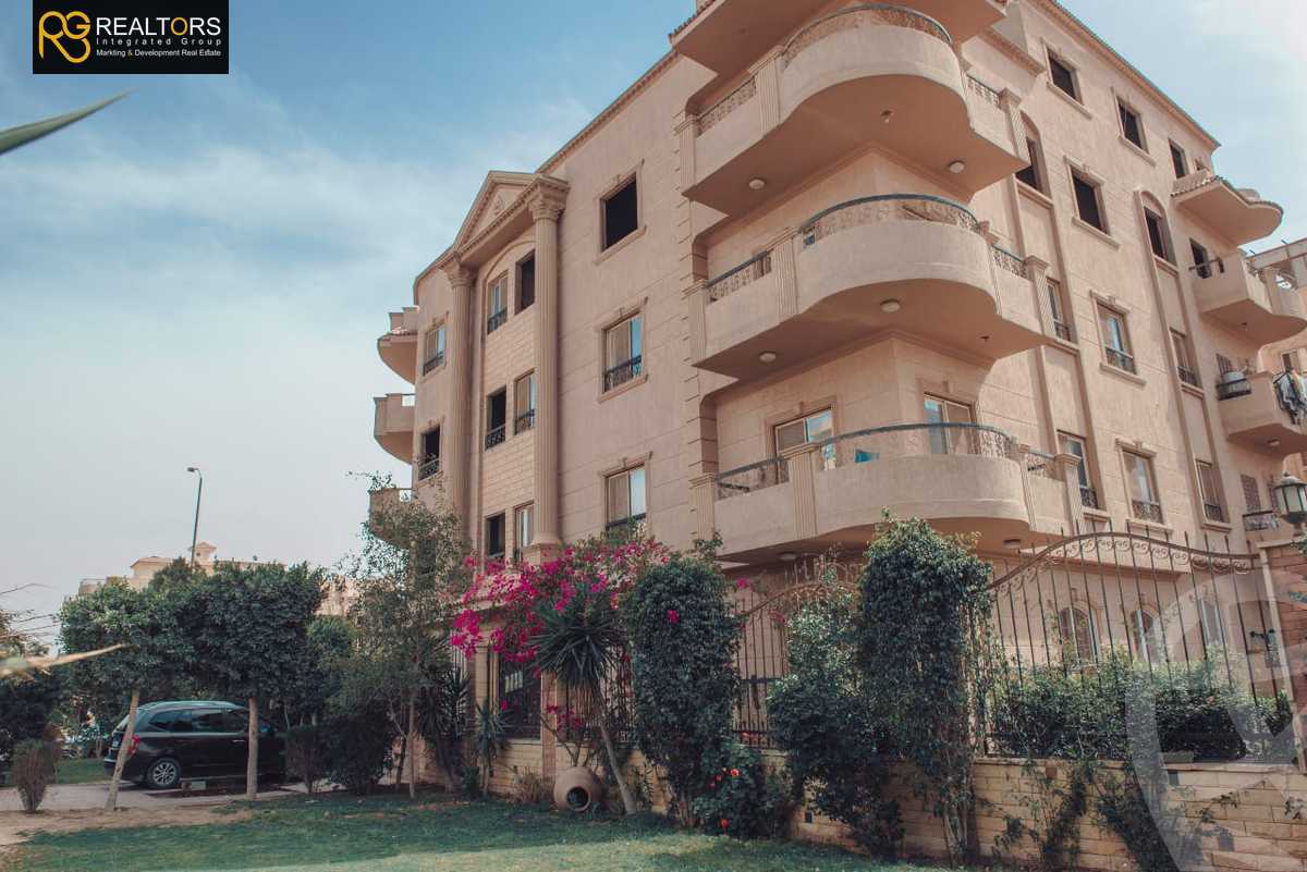 https://aqarmap.com.eg/ar/listing/6107181-for-sale-cairo-6th-of-october-featured-neighborhood-fourth-touristic-village-mahmoud-sami-el-baroudi-st