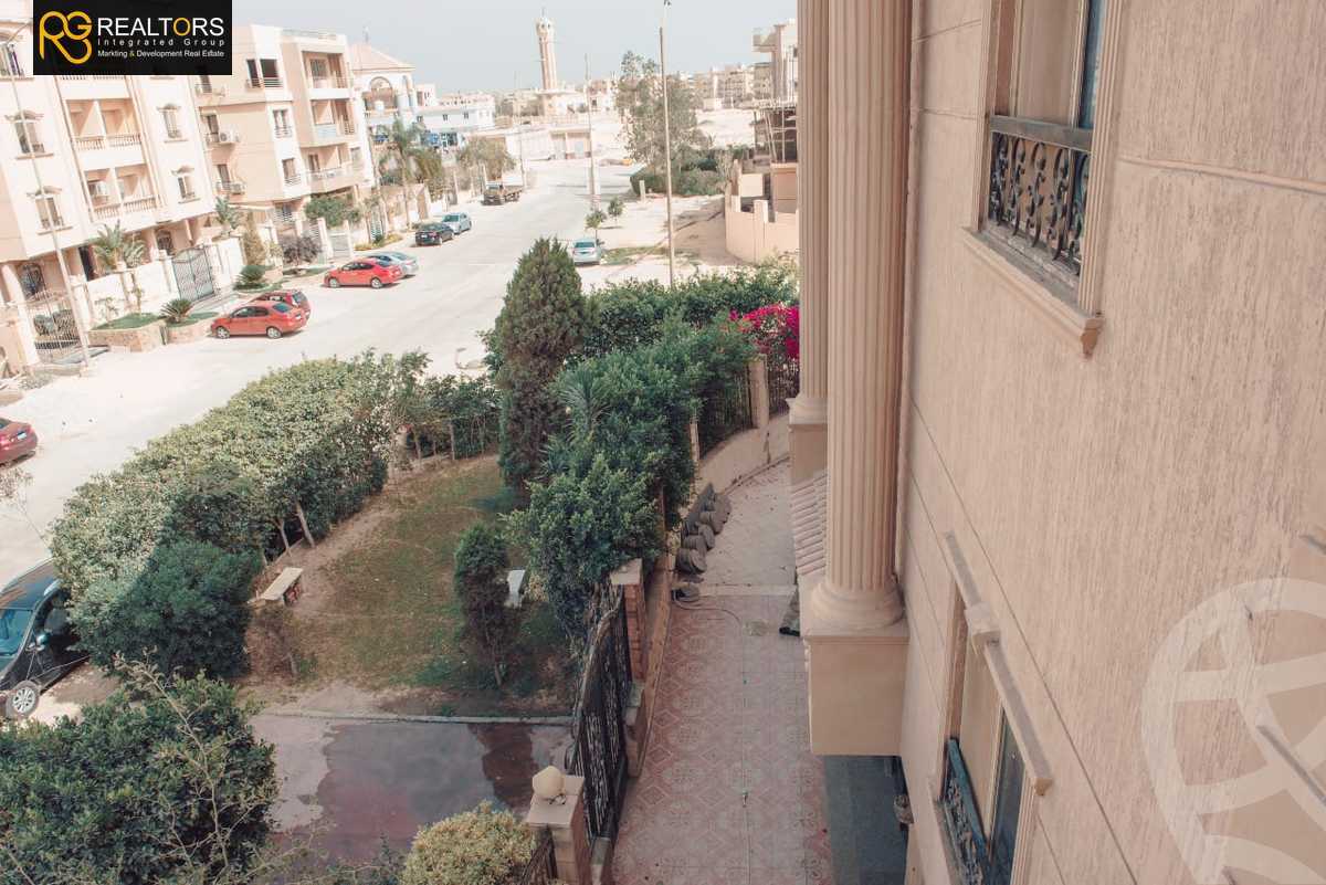 https://aqarmap.com.eg/ar/listing/6107181-for-sale-cairo-6th-of-october-featured-neighborhood-fourth-touristic-village-mahmoud-sami-el-baroudi-st