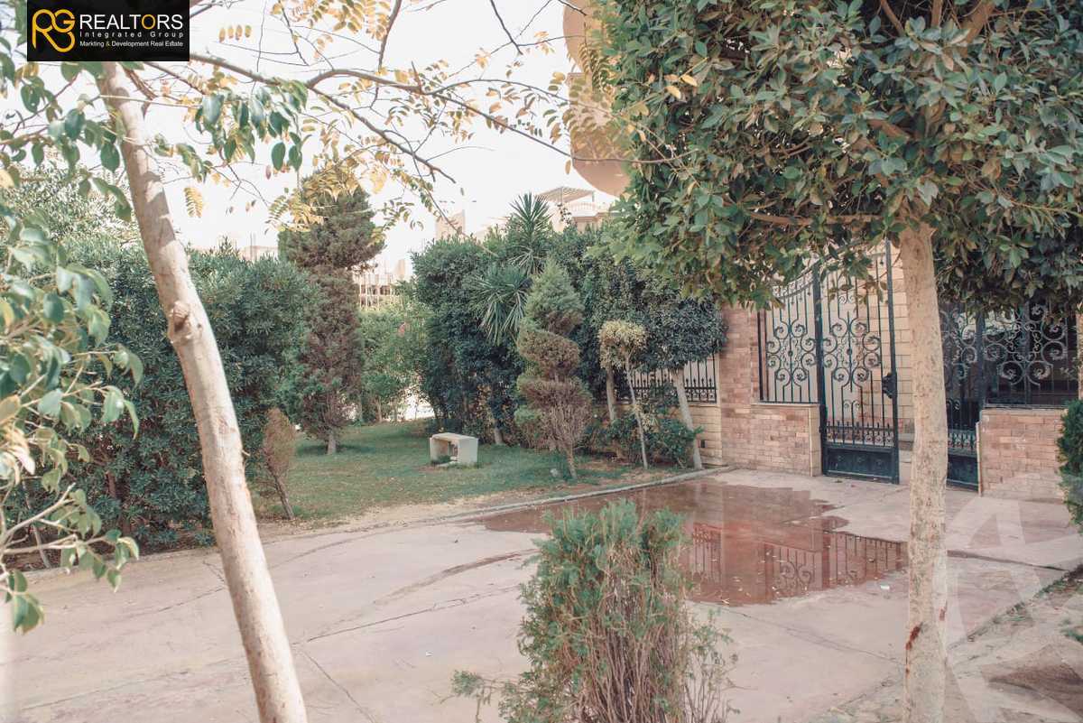 https://aqarmap.com.eg/ar/listing/6107181-for-sale-cairo-6th-of-october-featured-neighborhood-fourth-touristic-village-mahmoud-sami-el-baroudi-st
