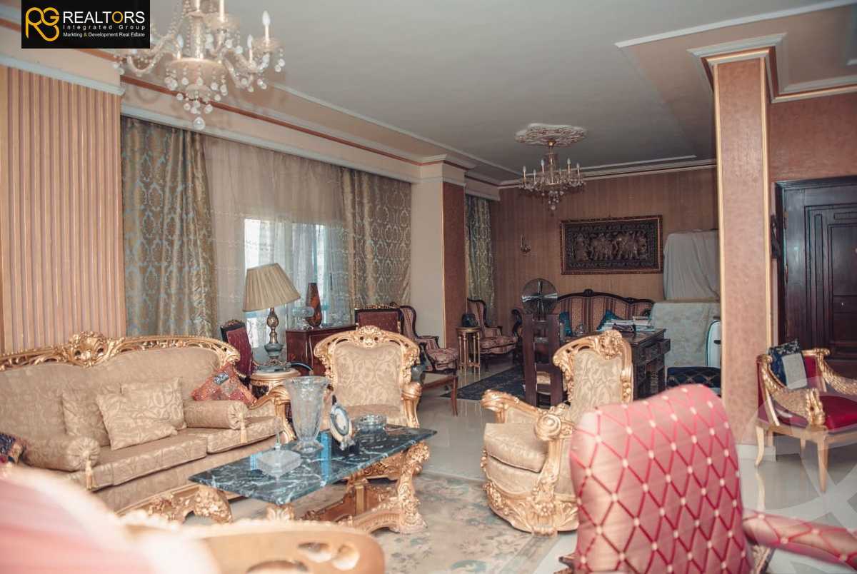 https://aqarmap.com.eg/ar/listing/6107181-for-sale-cairo-6th-of-october-featured-neighborhood-fourth-touristic-village-mahmoud-sami-el-baroudi-st